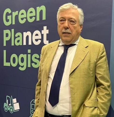 Featured image for “Green Planet Logistics nell’Albo dell’Autotrasporto: un successo per Claudio Fraconti”
