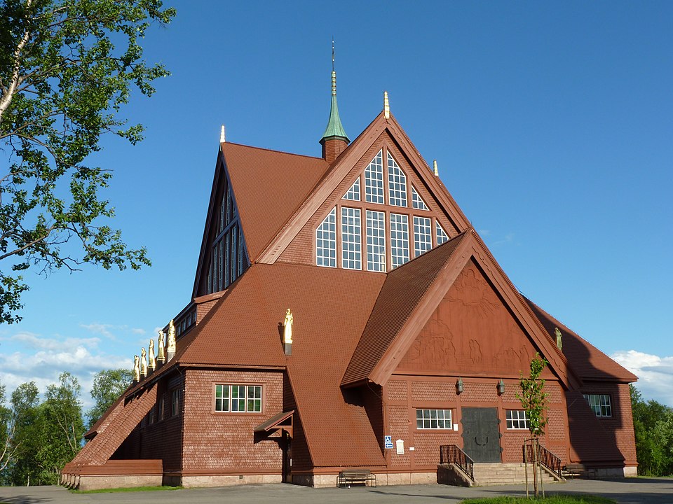 Featured image for “Kiruna Kyrka: in Lapponia la nuova frontiera del trasloco”